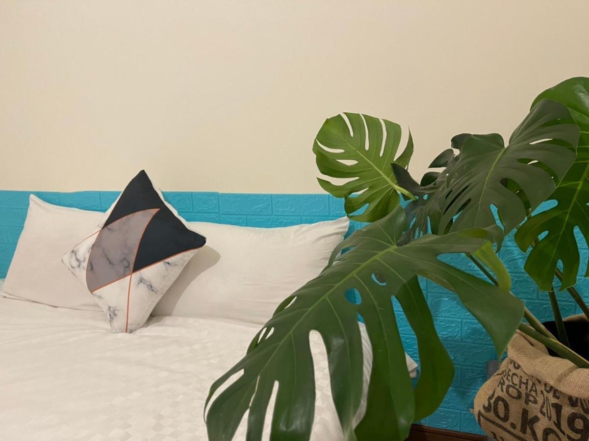 二街窩窩電梯民宿花蓮車站東出口second Street Nest Hostal Хуалиен Сити Екстериор снимка